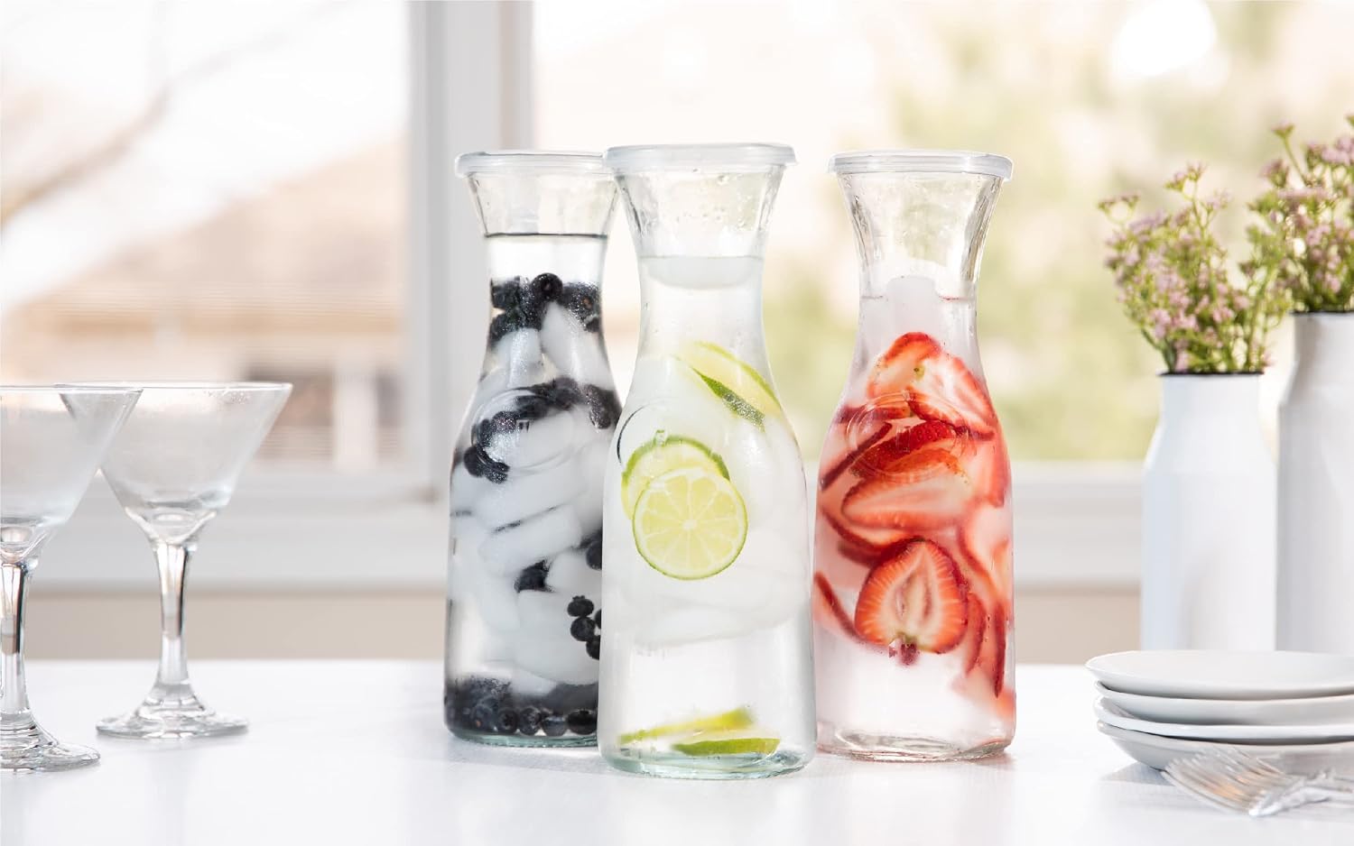 Kook Glass Carafes with Lids, for Mimosas Wine & Juice, Set of 4, Clear